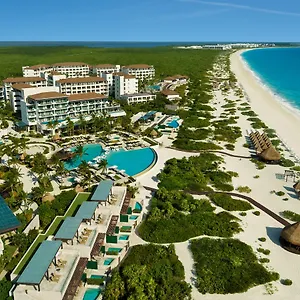 Dreams Playa Mujeres Golf & 5*, Cancún Mexico